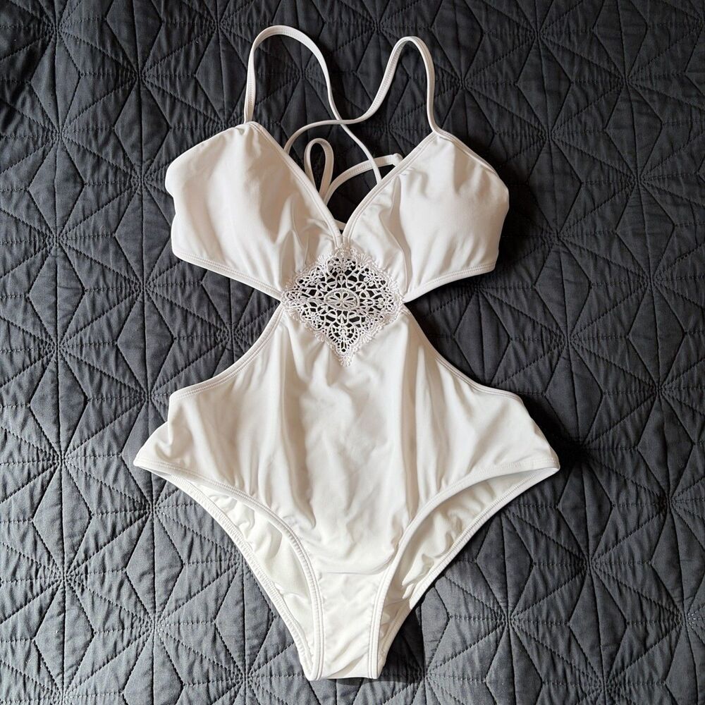 Venus One-Piece White Size 10 swimsuit lace